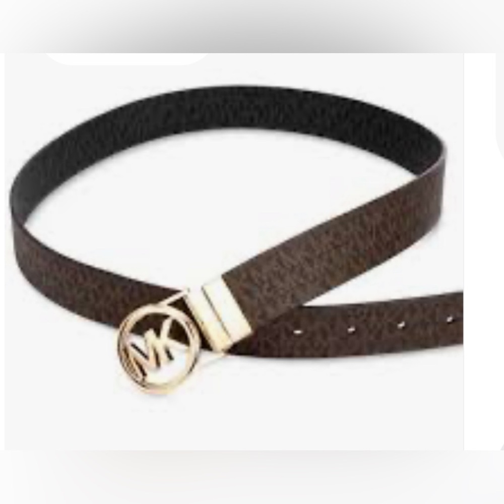 Michael Kors reversible belt